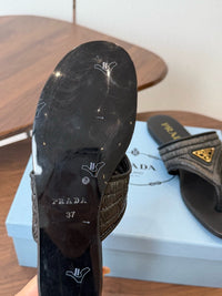 26S Leather Thong Sandals