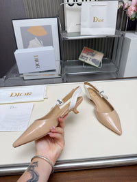 26S Slingback Pumps