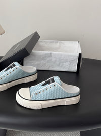 26C Trainers