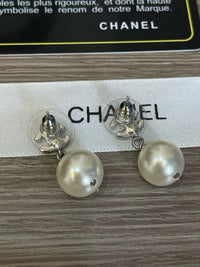 Logo Pearl Earrings