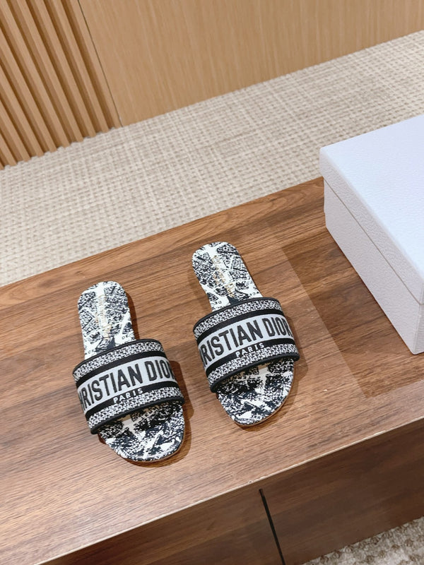 Dway Slides