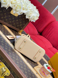 Alma BB Bag