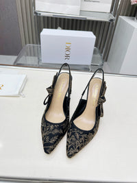 26S Slingback Pumps