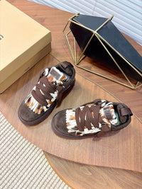 Lowmel Western Trainers