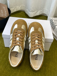 26S Ribbon Sneakers