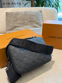 S Lock Messenger Bag