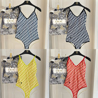 Logo One Piece Set