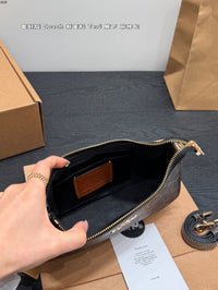 Teri Shoulder Bag