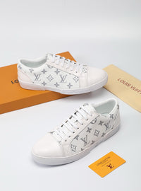 Low Top Sneakers