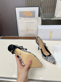 26S Slingback Pumps