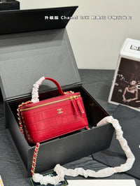 Top Handle Vanity Case