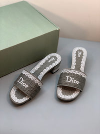 Dway Slides