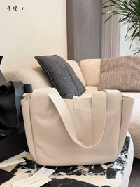 Shopping Bag in Grained Leather