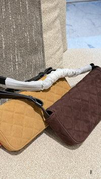 26S Flap Shoulder Bag