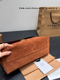Chelsea Shoulder Bag