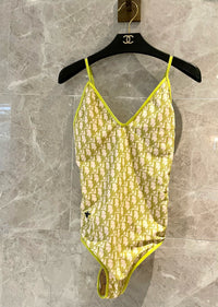 Logo One Piece Set