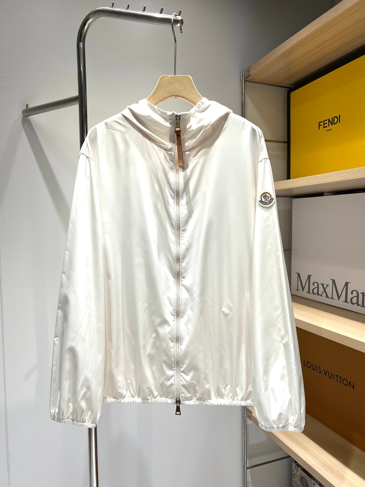 26S Fegeos Hooded Jacket