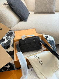 Steamer East West Wearable Wallet