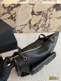 Large Pocket Tote