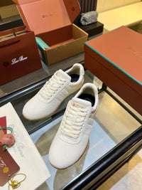 Fast Walk Sneakers