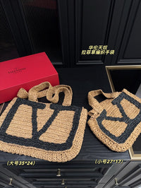 Garavani Viva Crochet Tote Bag
