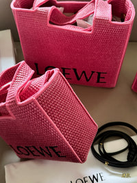 Font Tote