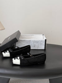 26C Mary Janes