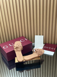 Interlocking G Slide Sandals