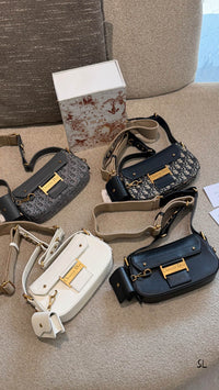 Columbus Street Chic Bag
