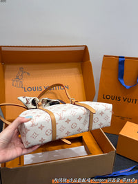 Squire East West Bag