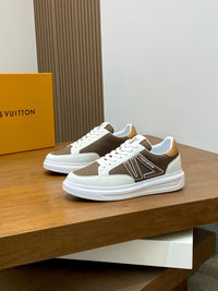 Beverly Hills Sneakers