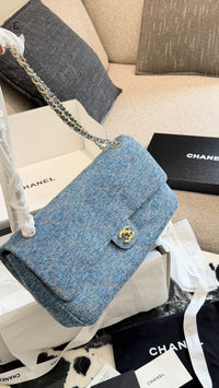26S Maxi Flap Bag