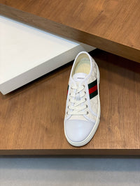 Ace Supreme Sneakers