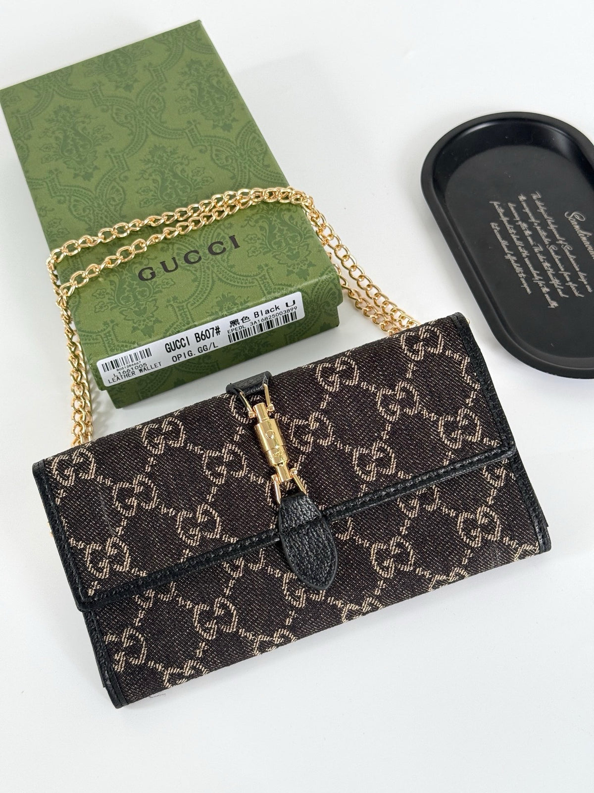 Jackie 1961 Continental Chain Wallet
