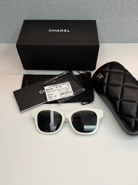 CH5482H Square Sunglasses
