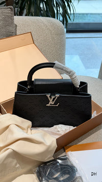 Capucines Bag
