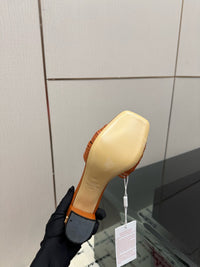 26S Garavani Annet Mules