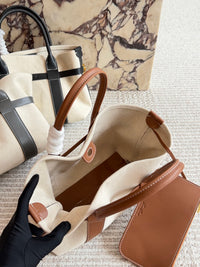 Ghiera Tote Bag
