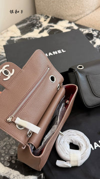 26B Flap Bag
