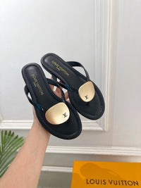 Treasure Thong Sandals