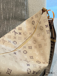 Vagabond Hobo Bag