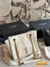 Niki Small Shopping Bag in Vintage Calfskin