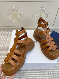 Monolith Fisherman Sandals
