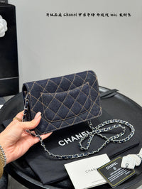 Wallet on Chain Dark Blue Denim