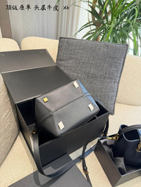 Le 37 Bucket Bag