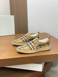 Vintage Check Slip-On Sneakers