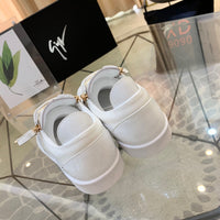 Low Top Sneakers