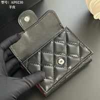 Small Flap Wallet