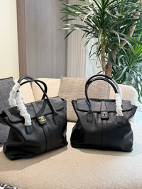 Turnlock Flap Tote