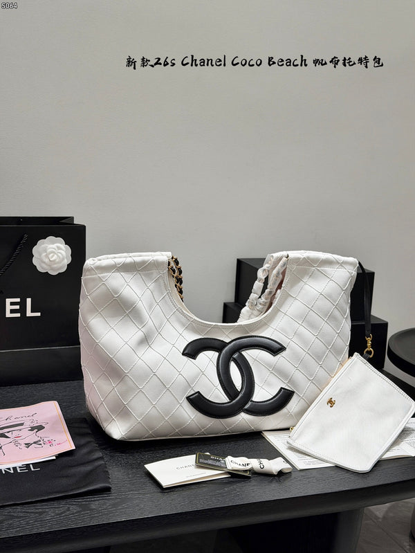 Coco Beach Tote Bag